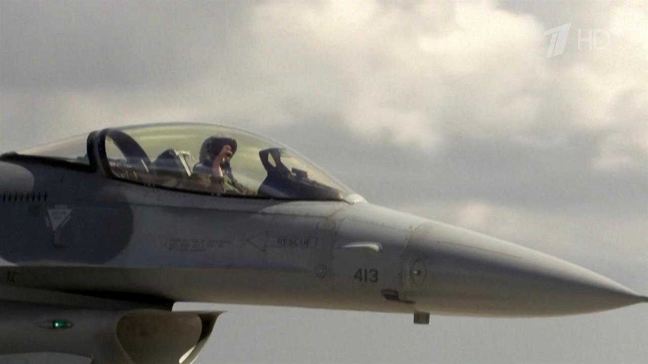 Минобороны Нидерландов не ограничивает применение своих истребителей F-16 для ударов по России