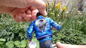 Обзор фигурки Джонни Кейдж Mortal Kombat 11 McFarlane Toys