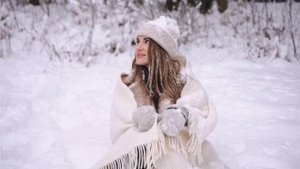 Белые снежинки