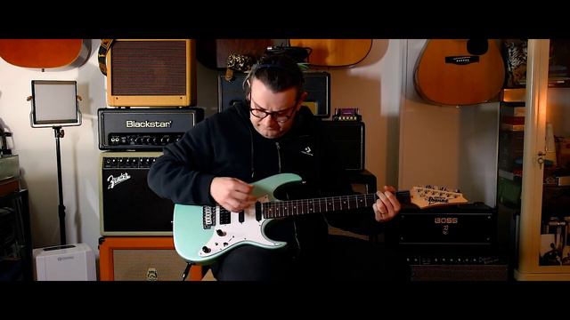 La cattiveria con sei corde - Progetto su Ibanez GIO GRX-40 смотреть онлайн