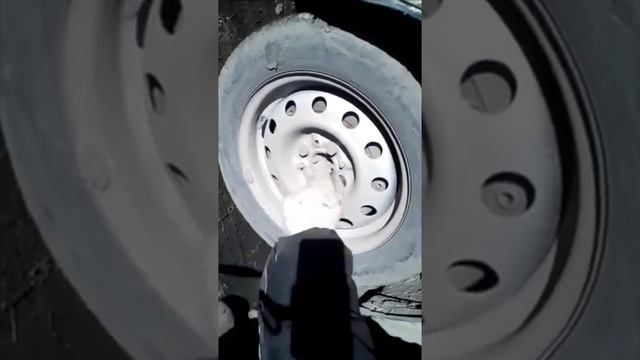 Как снять колесо автомобиля