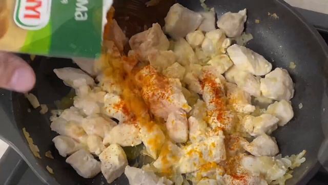 Куриное филе с картофельным пюре / готовит дочь, 16 лет смотреть онлайн