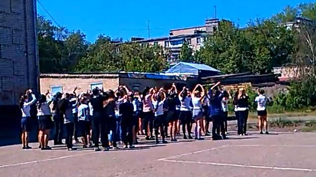 Drom.ru: Саша Грей и Дрифт на Калине — туда надо бежать! смотреть онлайн