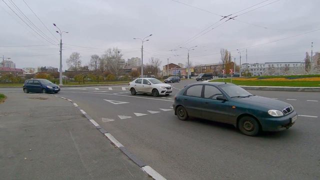 Новые знаки рядности на кругу Вернадского/Гимназическая смотреть онлайн