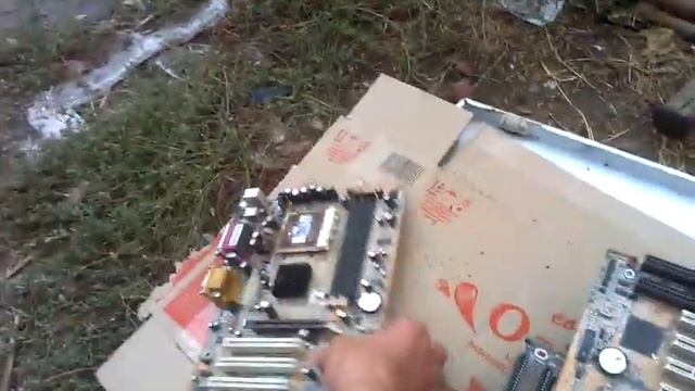Какие импортные радиодетали принимают?