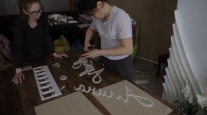 Монтаж фотозоны на свадьбу