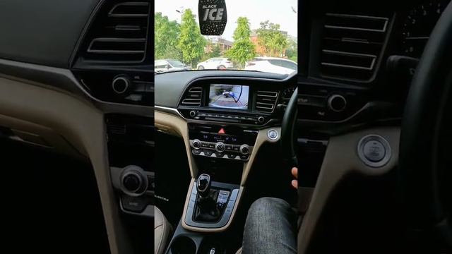 Hyundai Elantra GLS 2022 Short Walkaround - Salient Features - The Hamza Malik Show