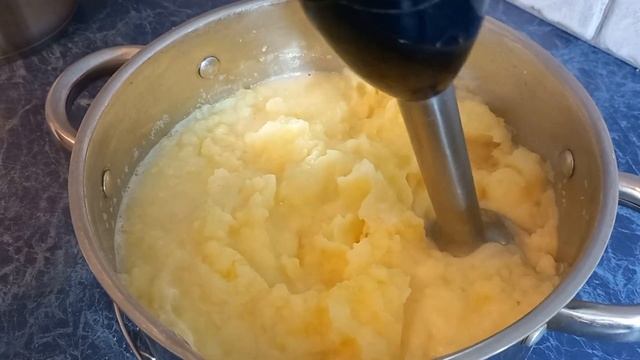 Картофельное пюре. Толченка. Этот  рецепт как я делаю детям.