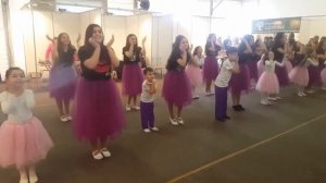 Танец моя куколка  в исполнении Ансамбля Армянского Танца Ераз