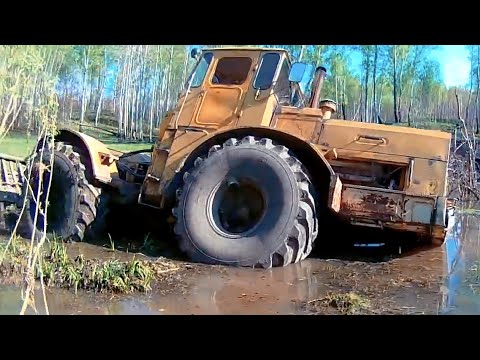 Трактор застрял в грязи | Мощные тракторы К-700 "Кировец" и Т-150К на бездорожье