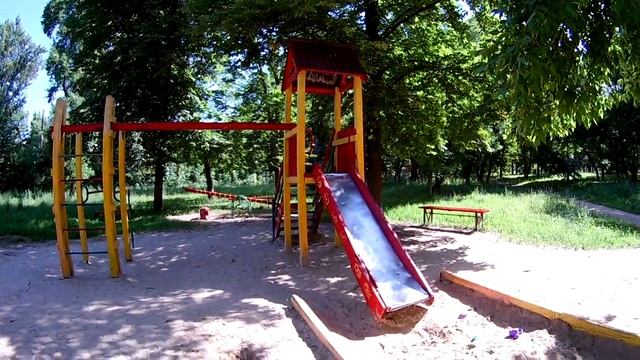 На каких площадках играли дети в прошлом веке смотреть онлайн