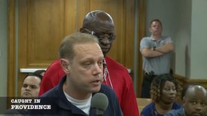 Настолько крут, что не сказал ни слова! Самый справедливый судья в мире!