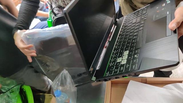 Unboxing ASUS TUF GAMING FA506II 15.6inch 144hz R7 4800H GTX1650Ti 899$ смотреть онлайн