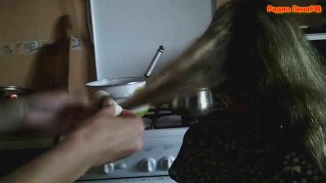 Как накрутить волосы в домашних условиях =) смотреть онлайн