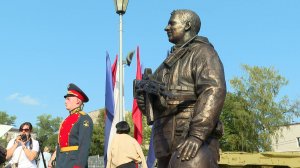 Новый памятник в парке Победы