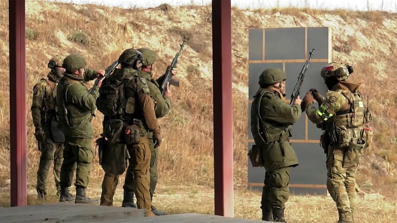 На полигонах Минобороны продолжается подготовка до...стов, призванных в рамках частичной мобилизации