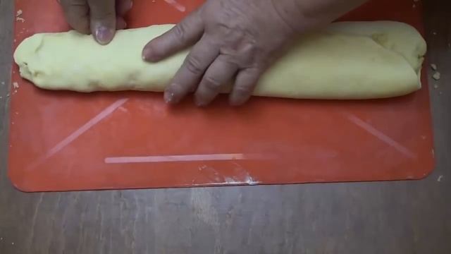 Слоенно песочный нарезной рулет с песочной начинкой Кете