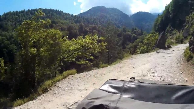 Дорога на Гегский водопад. Абхазия 2018. смотреть онлайн