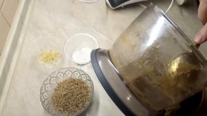 Очень вкусный паштет из печеных баклажан с орехами