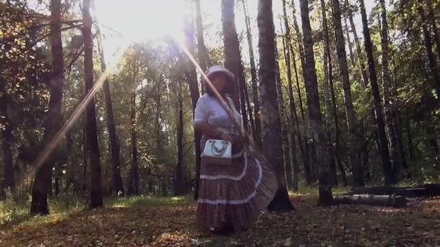 Кружась в бархатном сезоне смотреть онлайн