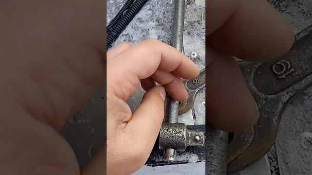 Ищу причину стука двигателя лончин, то есть стук то пропадает смотреть онлайн