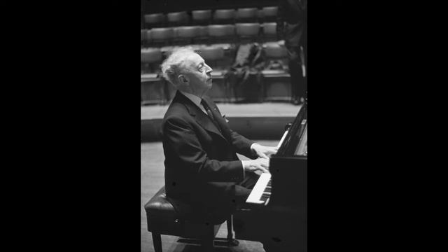 Chopin: Mazurka no. 49 in F minor op. 68 no. 4 - Arthur Rubinstein, pianoforte смотреть онлайн