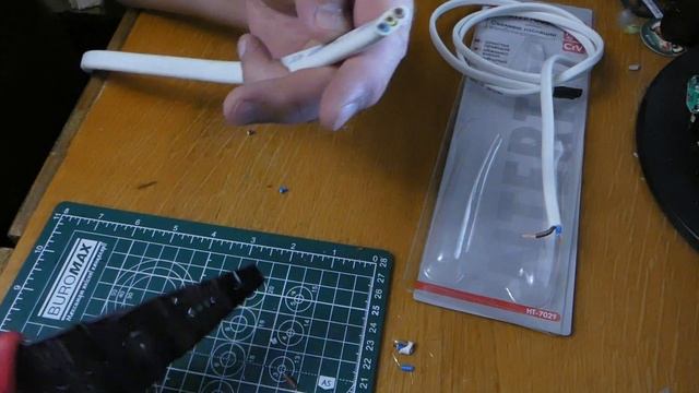 Попробовал как снимает изоляцию. Съемник изоляции комбинированный Intertool HT-7029 смотреть онлайн