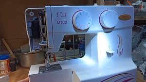 выставляем иглу по игольной пластине и обслуживание. Швейная машинка SEIKO M102.