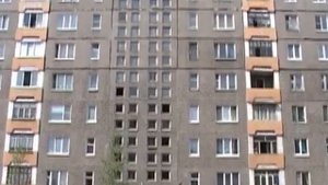 В Череповце ребёнок выпал с 7 этажа