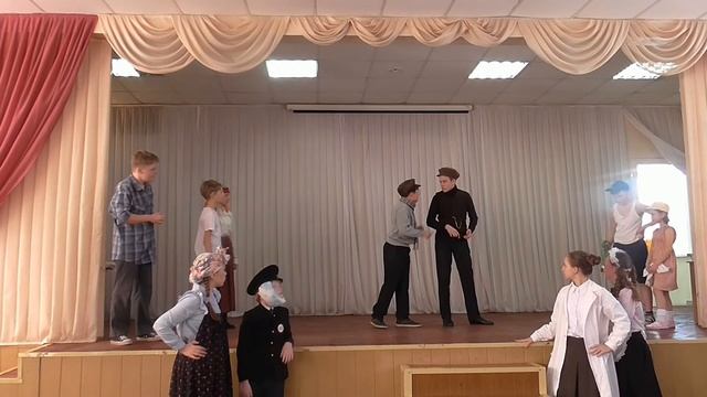 Спектакль "Таинственное происшествие" по рассказу М. Зощенко "Коза" смотреть онлайн