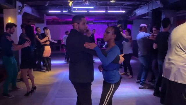 Carlos Alejandro & Kim (Bachata Class) at the BachataLOGIA night on December 27 2019 смотреть онлайн