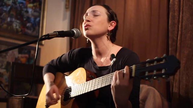 Юлия Тузова - Улыбаюсь смотреть онлайн