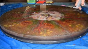 Unique custom made epoxy/resin round table. Уникальный стол из эпоксидной смолы