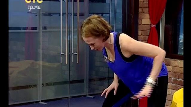 Учимся правильно делать растяжку! смотреть онлайн