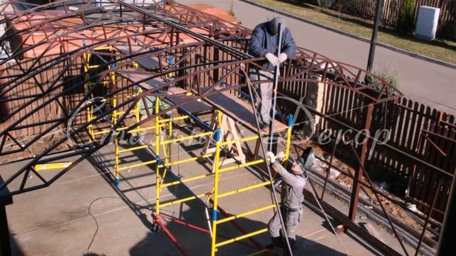 Металлический навес с кровлей поликарбонатом смотреть онлайн