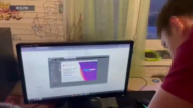 Видео задержания подростков, подозреваемых в массовой рассылке сообщений о «минировании»