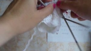 Ажурные носочки для малыша на спицах (часть 2)
