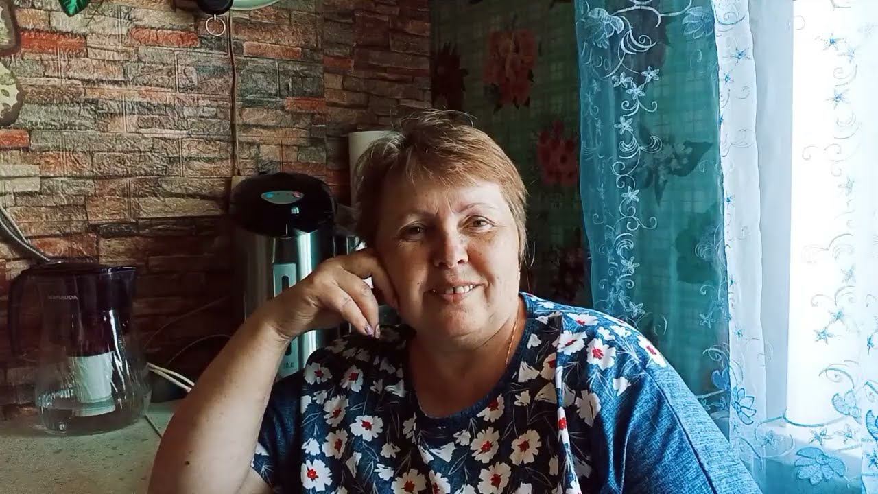 Живу в деревне.Прощай май . Житейские дела , нет времени скучать.