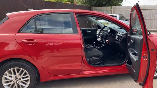 KIA RIO 1.0 T GDi Level 2 5dr смотреть онлайн