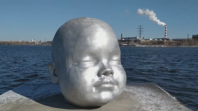 #11. Собачий холод. Арт объект.Голова младенца из алюминиевого сплава.