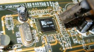 Устройство телефона. Шины данных. Микросхемы на плате. Как устроен радио модуль. Модем телефона.