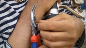 Как вытащить крючок из тела!