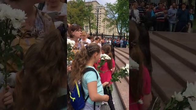 Экскурсия для школьников 2 класс по Красной площади и Александровскому саду.20 мая 2017.