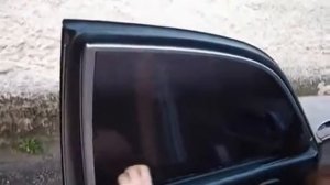 Как клеить тонировку на стекло