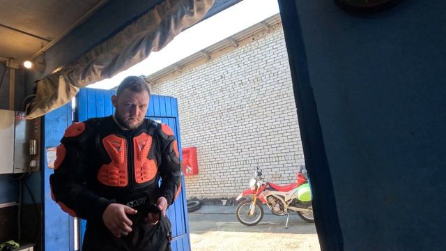 Мото новичок одним днем из Москвы в Крым 2023 на Honda CRF250L. Выезд в мото путешествие Ч1