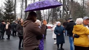 КОГДА ТЫ НА МАШИНЕ ПРИ ДЕНЬГАХ ДРУЗЬЯ ТЕБЯ КАЧАЮТ НА РУКАХ