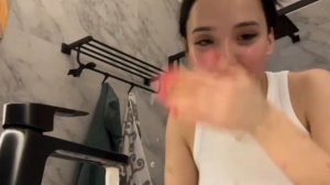 ЛУНАКОМ СПАЛИЛА СОСКИ🔥