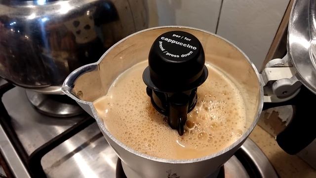 BIALETTI Mukka Express CAFE` LATTE TEST(1)