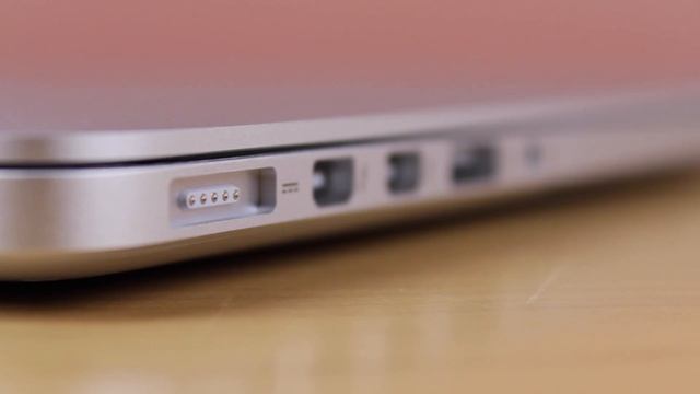 New 13 Inch MacBook Pro with Retina Display Unboxing, Specs, and Setup