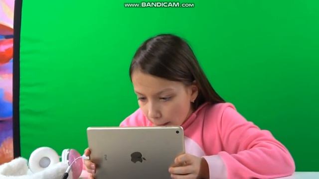 выбираем имя сестрёнке влог вики шоу после роддома смотреть онлайн